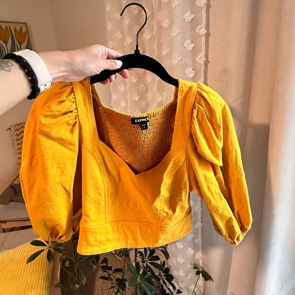 Express crop top